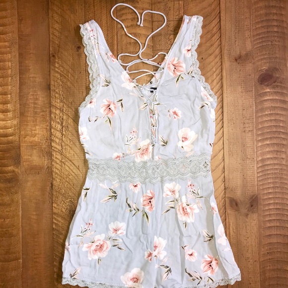 Kendall & Kylie Romper NWOT - Picture 7 of 7